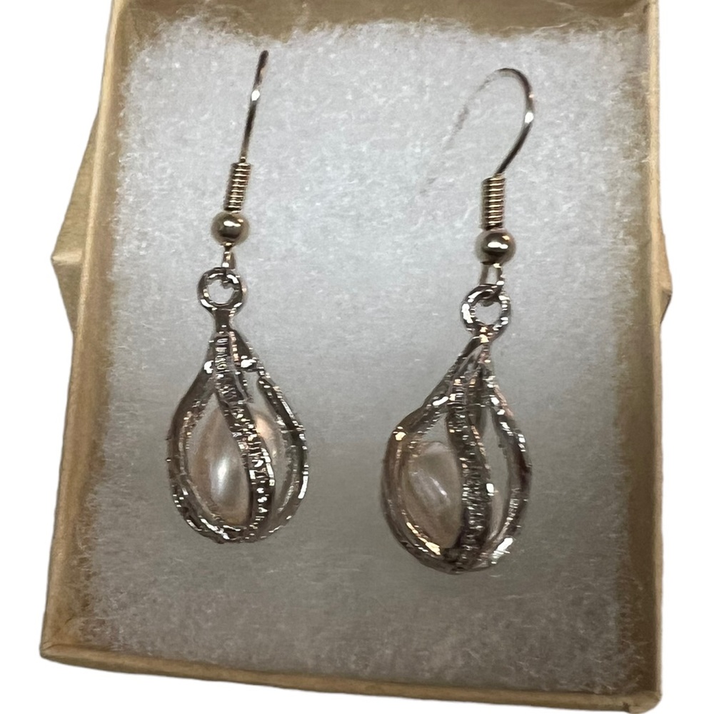 Freshwater Pearl Set Necklace Surrounded 18k Gold Plated Cage w white Sapphires - Picture 3 of 12